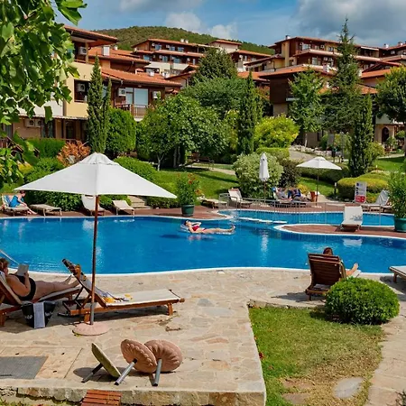 Menada Garden Of Eden Apartment