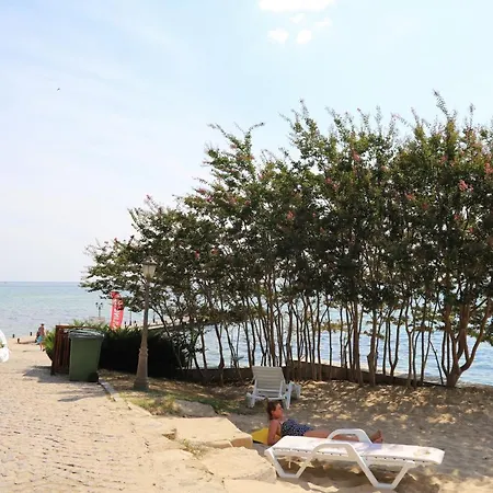 Menada Garden Of Eden Sveti Vlas